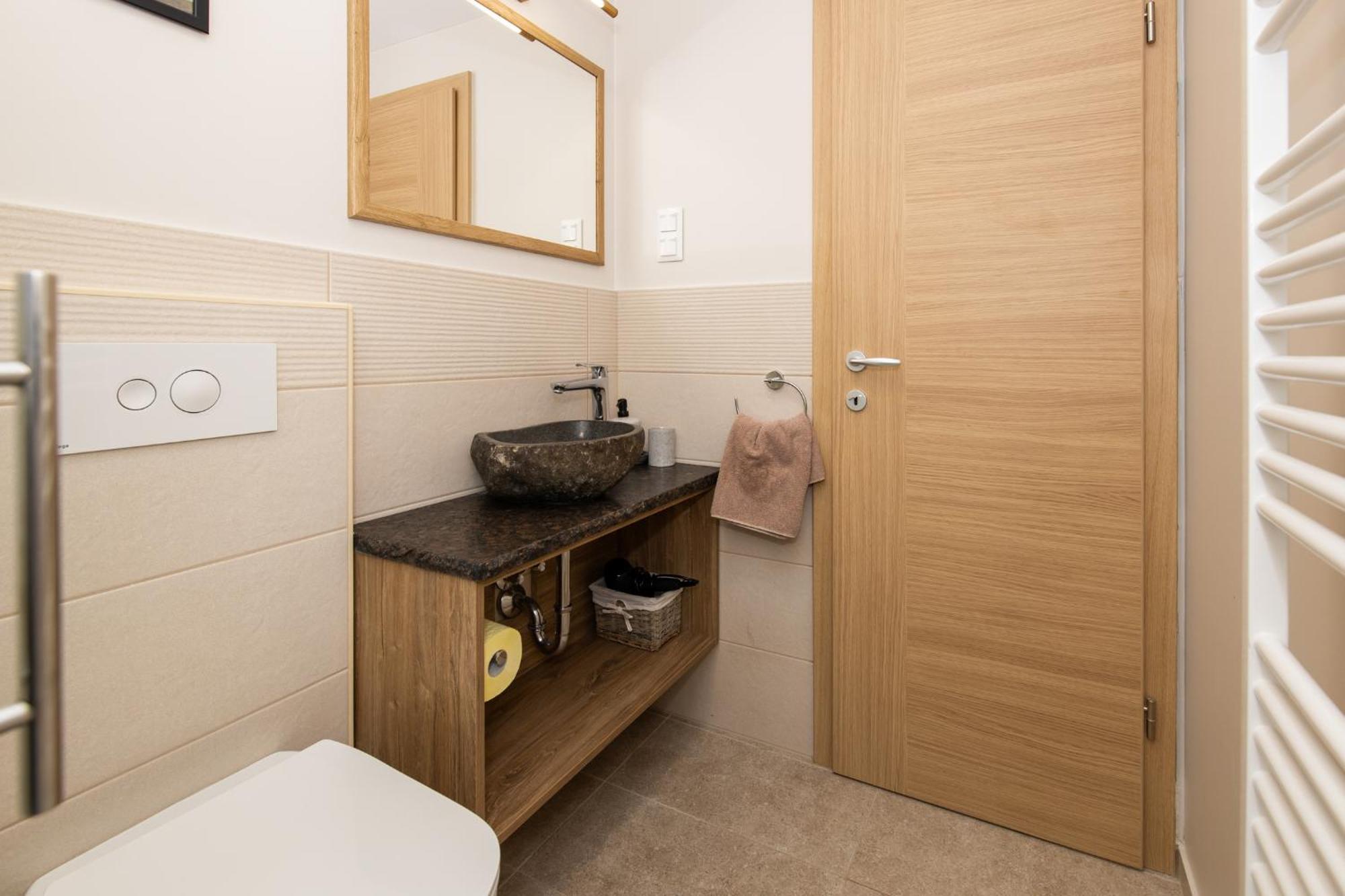 Old Boatman'S House Apartment Bled Room photo